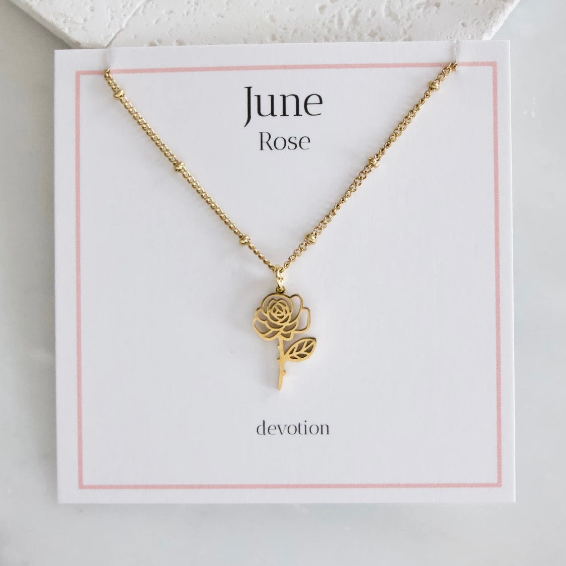 Birth flower necklace