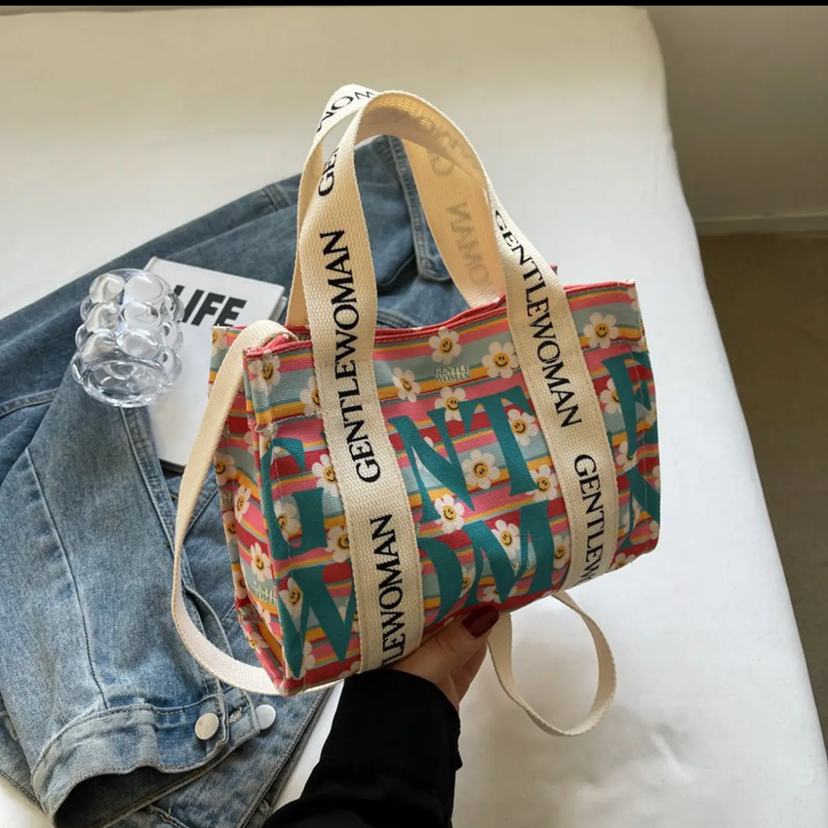 Casual Printed Letter Canvas
Bag