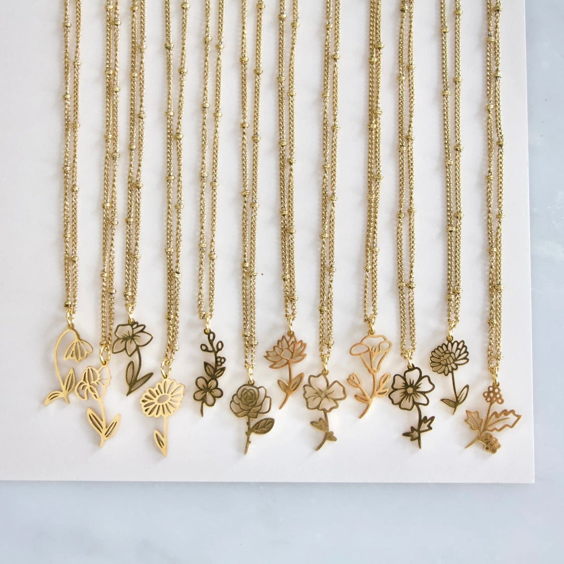 Birth flower necklace