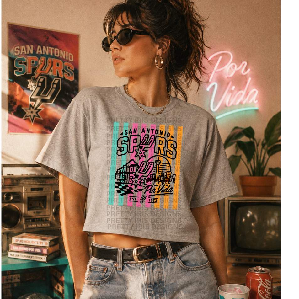 Striped retro spurs women’s crop top